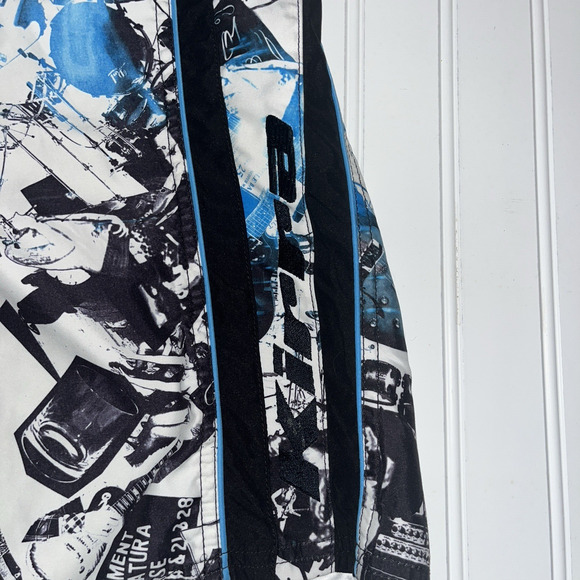 Kirra Men's Graffiti Print Kirra Proof Drawstring Board Shorts 35 Beach Pool - Picture 2 of 9